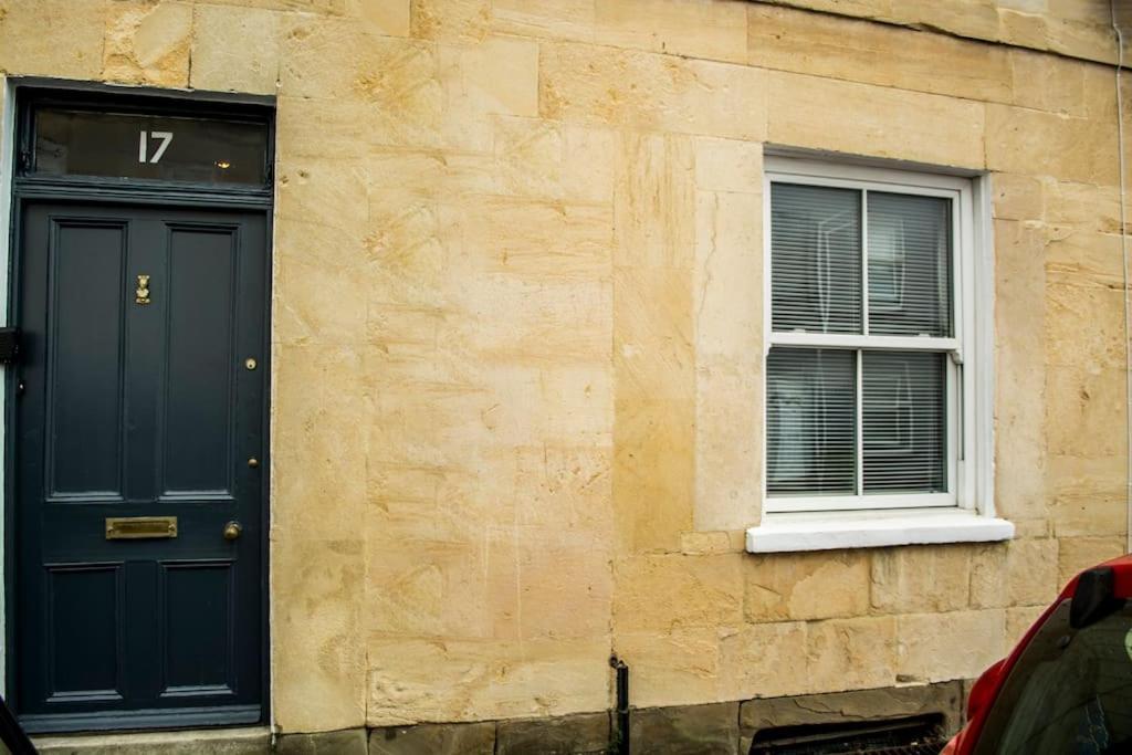 Lovely 3 Bed House In The Heart Of צ'לטנהם מראה חיצוני תמונה